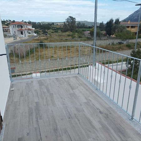 Appartement F2 Meuble Loculi Kültér fotó