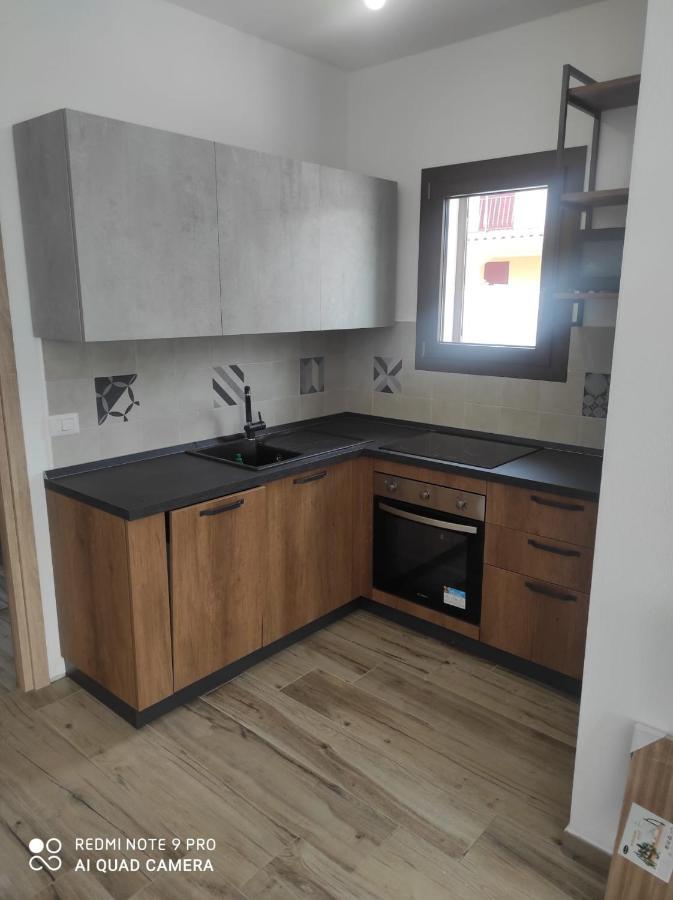 Appartement F2 Meuble Loculi Kültér fotó