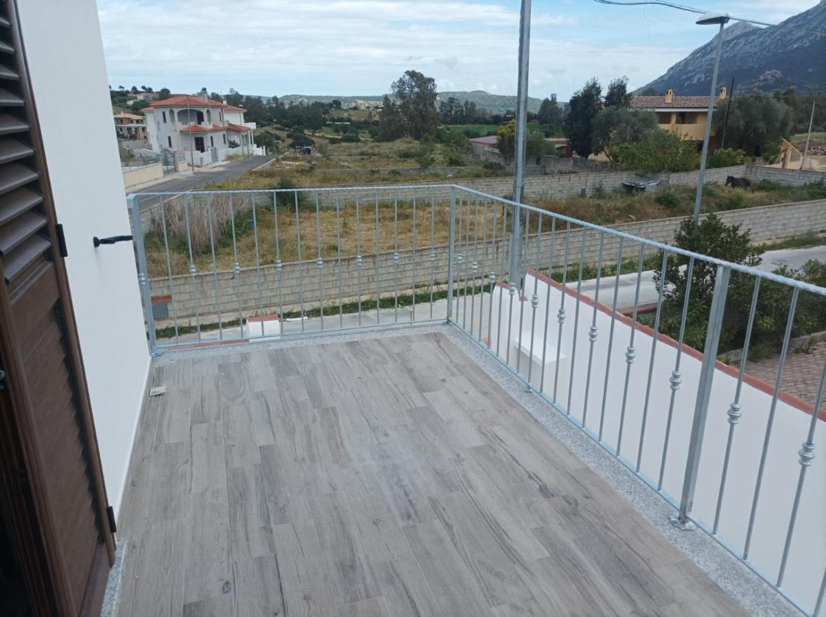 Appartement F2 Meuble Loculi Kültér fotó